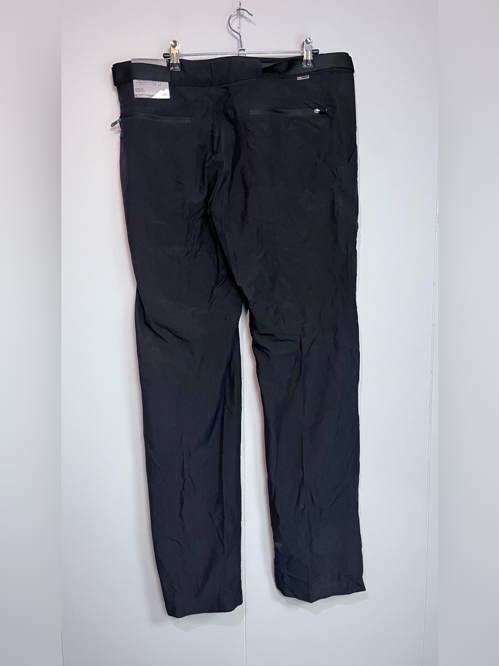 McKINLEY Men’s Hiking Pants L/G Black UPF 50 Outdoor Trekking NWT - Picture 2 of 7